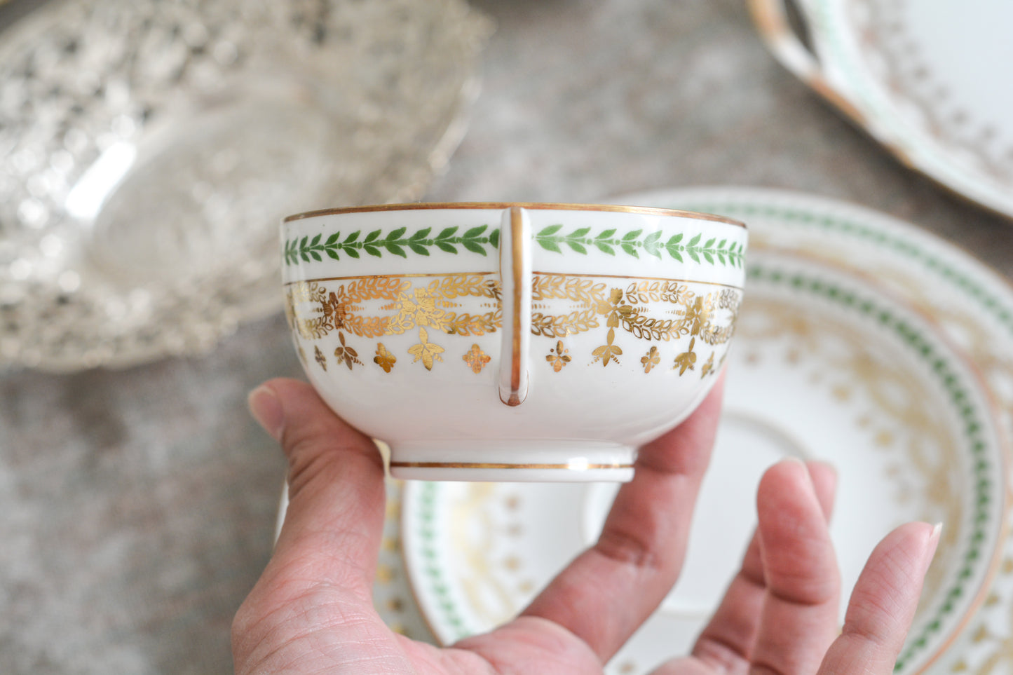 【特別価格】ジャン・プーヤ リモージュのティートリオ1セット