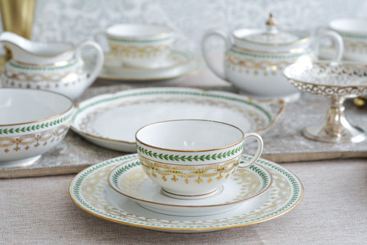 【特別価格】ジャン・プーヤ リモージュのティートリオ1セット