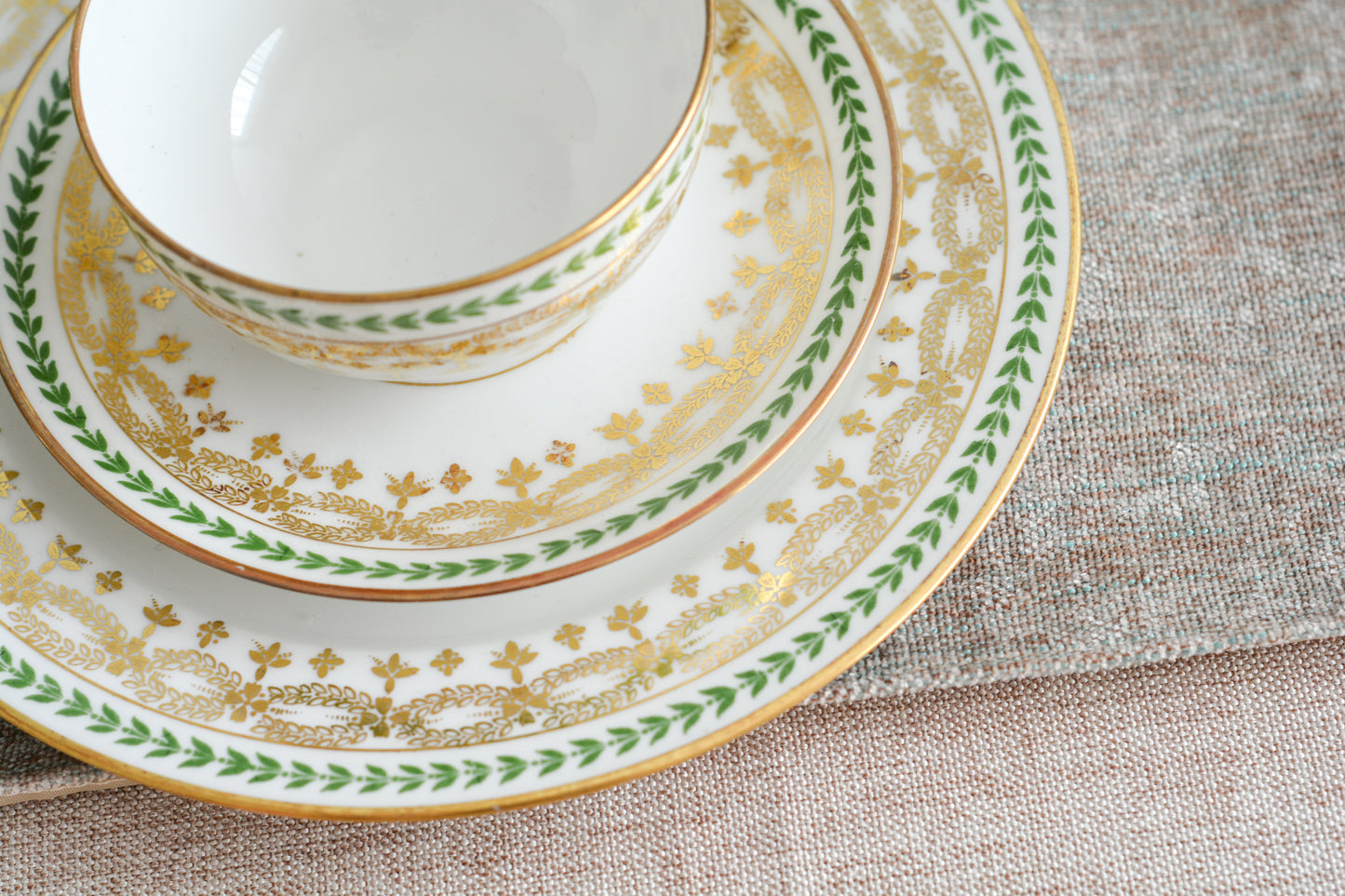 【特別価格】ジャン・プーヤ リモージュのティートリオ1セット