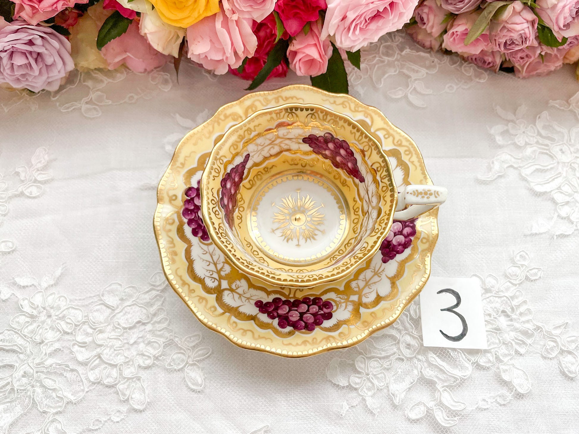 コールポート コールポート 英国アンティーク 葡萄柄カップ&ソーサー ロンドンシェイプ