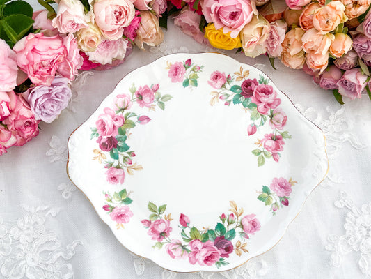 ロイヤルアルバート プリンセスアンのサンドイッチプレート。Rose Antiquesはコールポートをはじめ英国アンティーク磁器をご紹介しています。