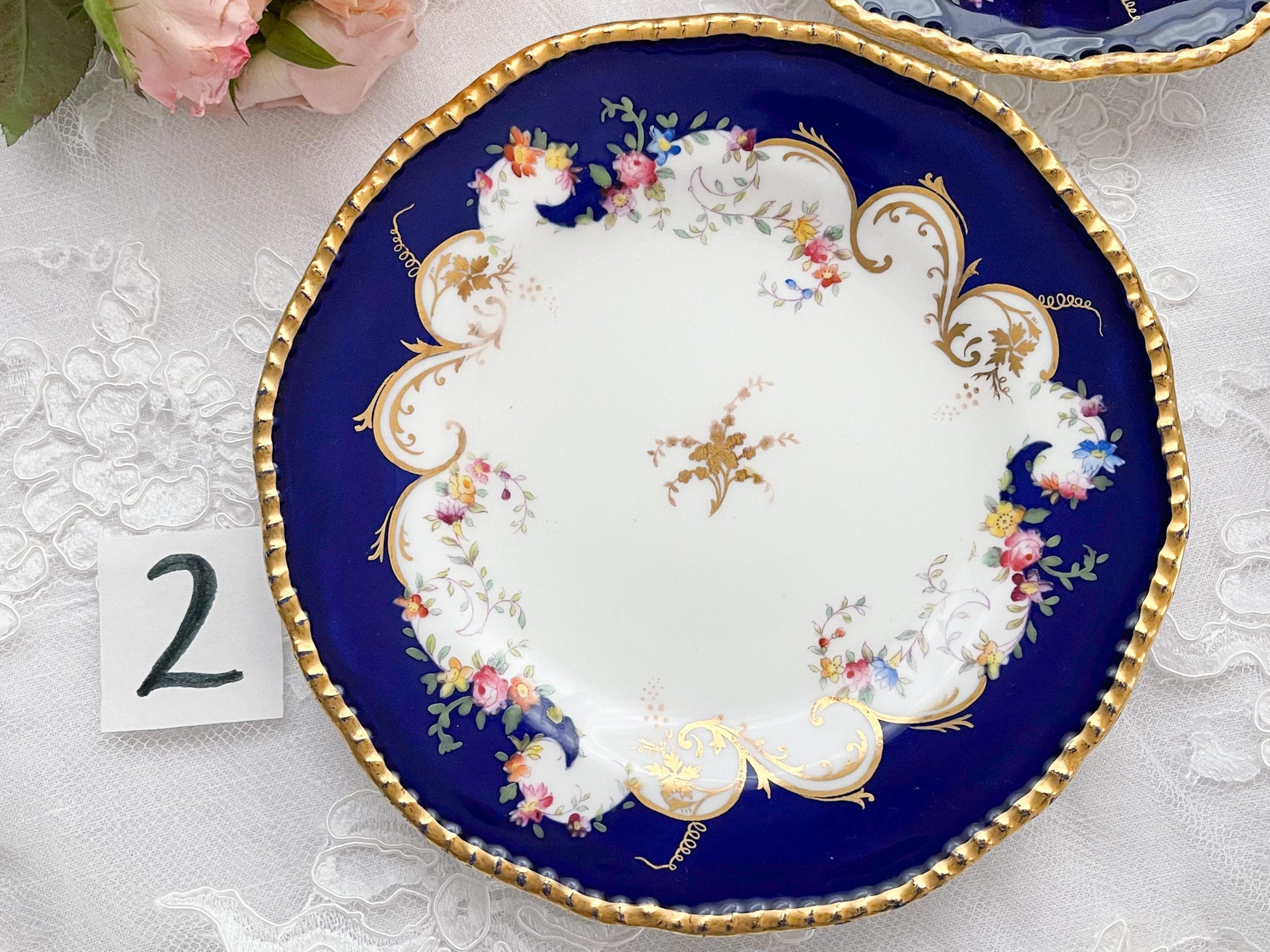 コールポート コバルトブルーのティートリオ。Rose Antiquesはコールポートをはじめ英国アンティーク磁器をご紹介します。