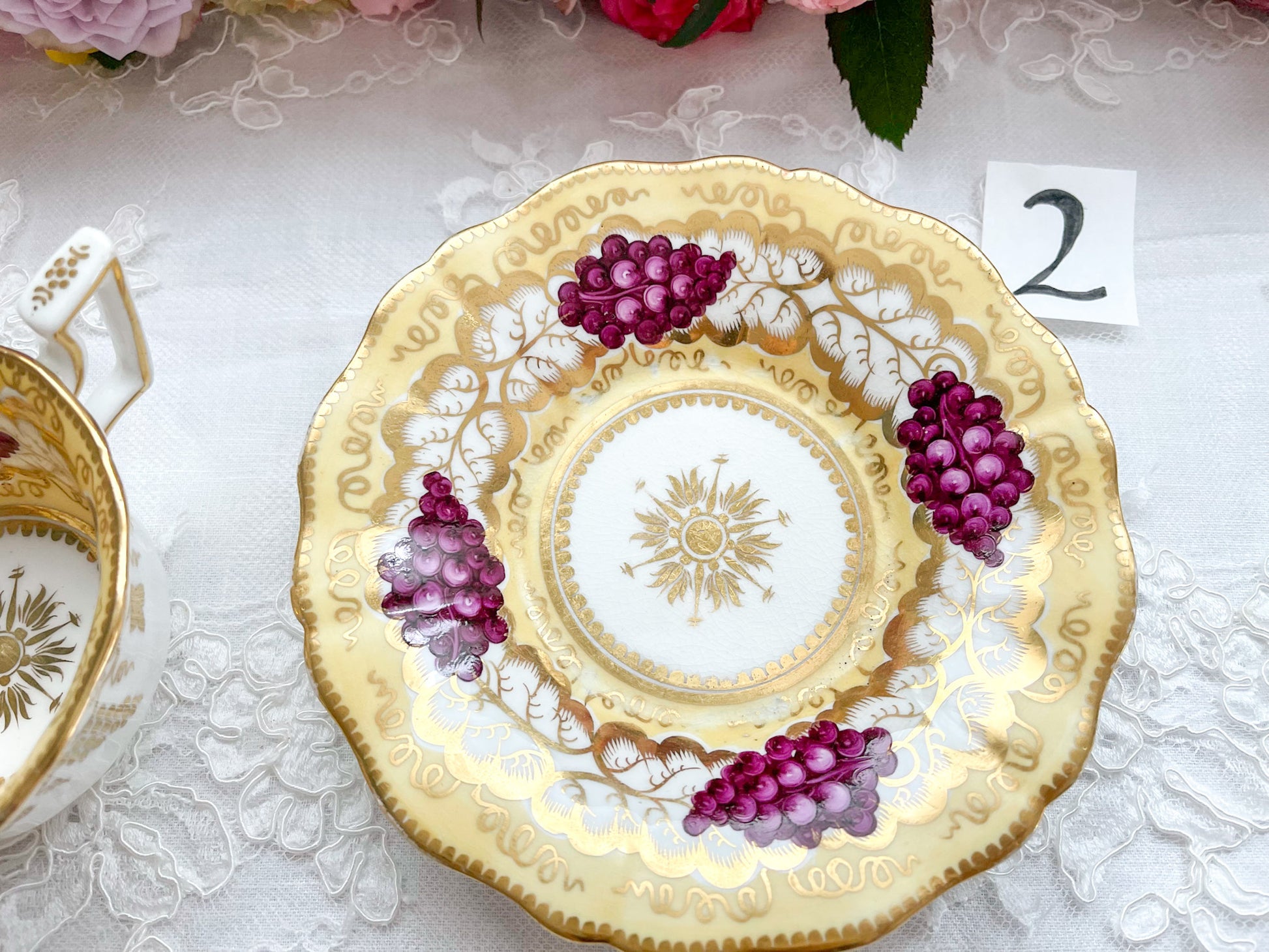 コールポート コールポート 英国アンティーク 葡萄柄カップ&ソーサー ロンドンシェイプ