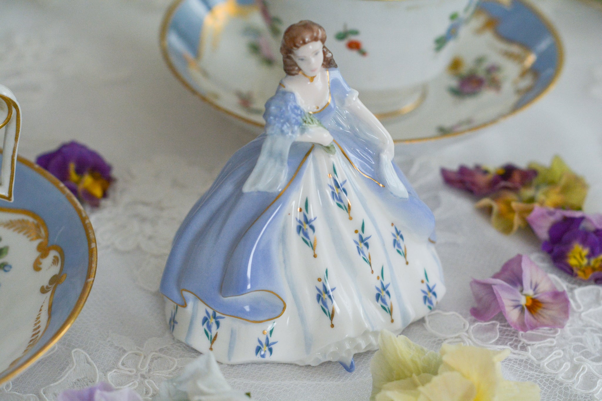 figurine – Rose Antiques